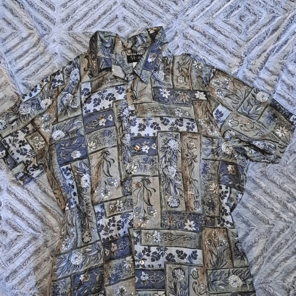 80s Vintage Stunt Silk Button Up